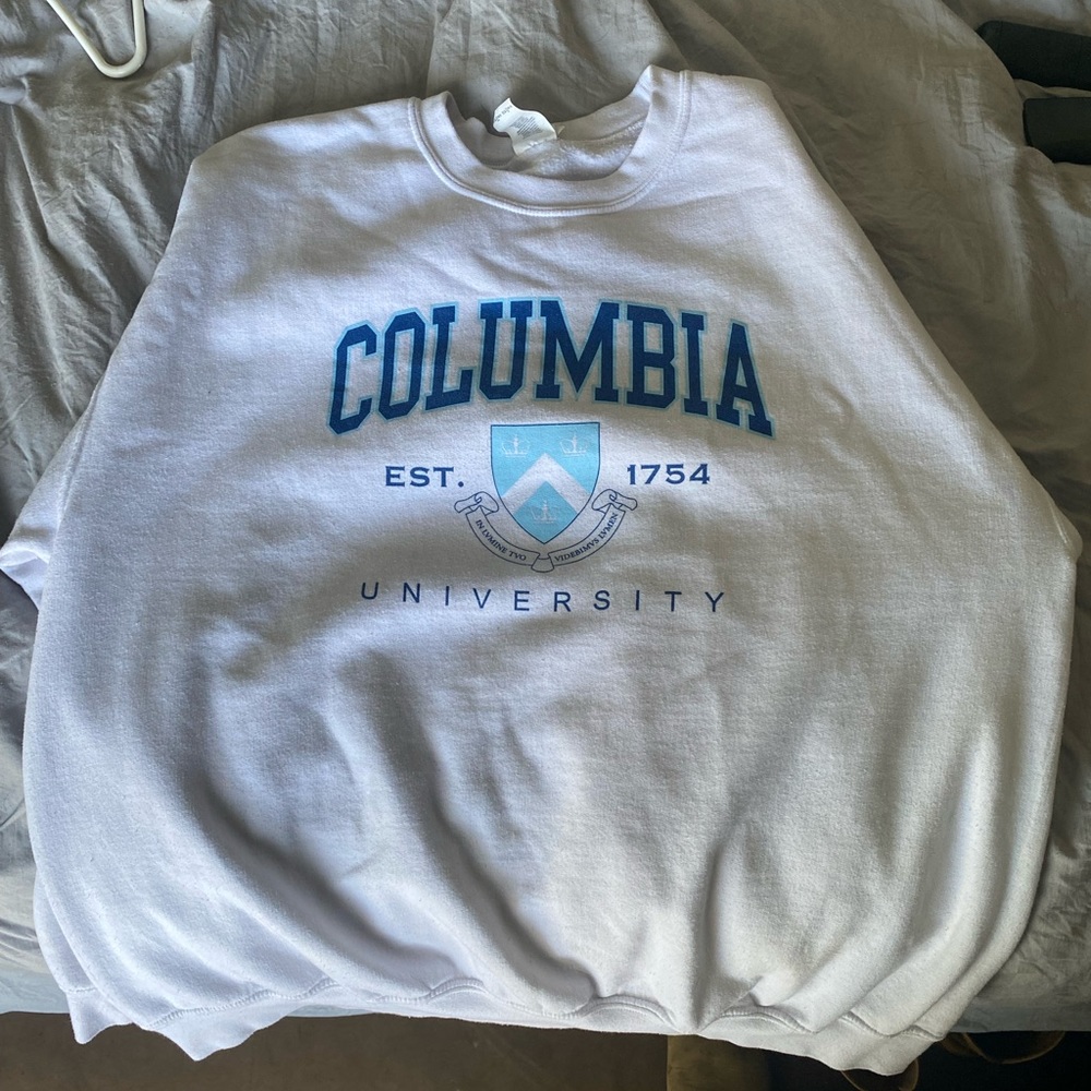 COLUMBIA UNIVERSITY SWEATSHIRT • SIZE XL • EXCELLENT CONDITION
